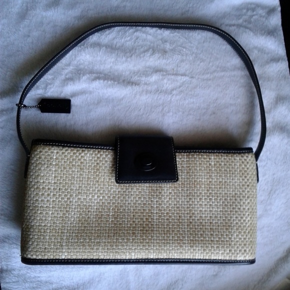 Coach Handbags - 🐎 SUPER CUTE COACH PURSE 🐎